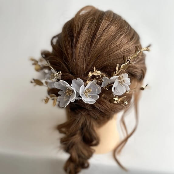 ふわっと透けるチュールフラワーのナチュラルヘッドドレス